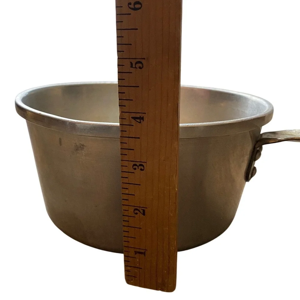 Mirro Vintage Aluminum 2 Quart Saucepan Pot Made in USA Silver Riveted Handle‎